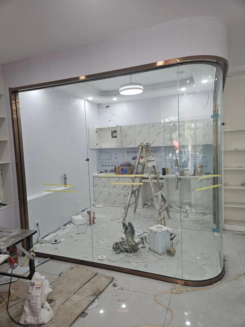 酒泉市异形展柜玻璃异形展柜玻璃 - 厂家